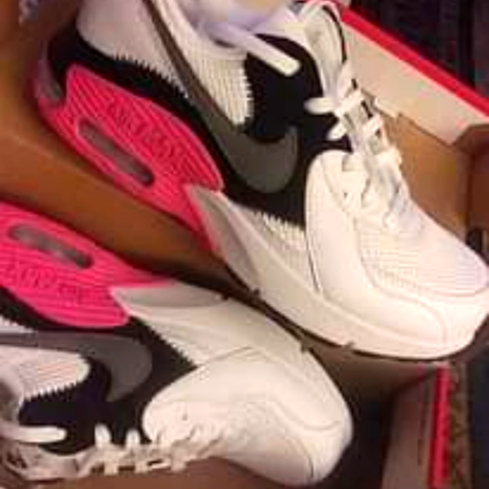 Nike Air Max size 6